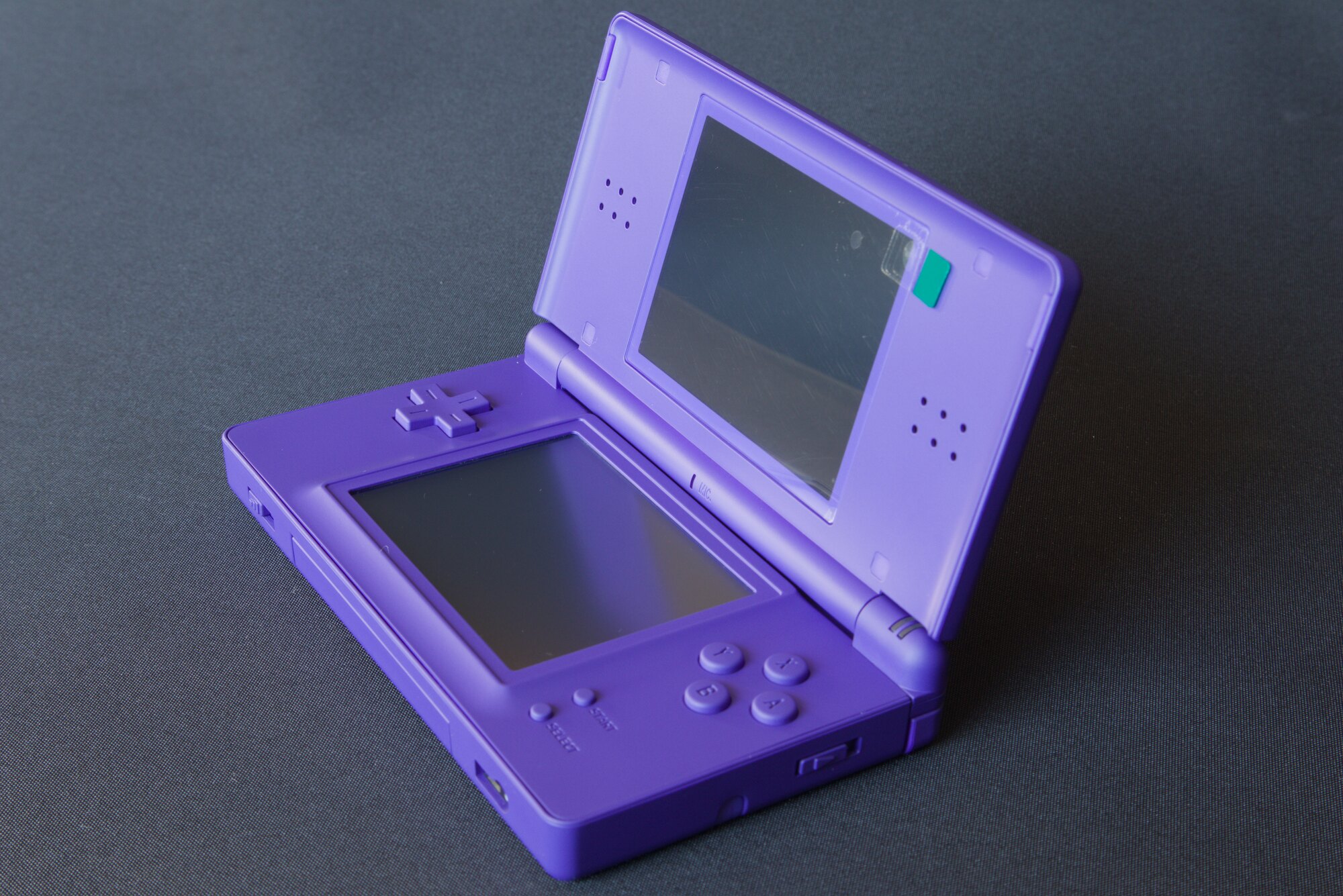 #07/10 | Nintendo DS Lite | Matte Purple - Bilde 4